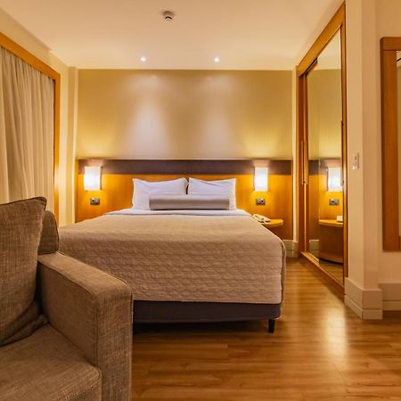 Flat Particular Dentro Do Hotel Executive Transamerica Faria Lima! 圣保罗 外观 照片