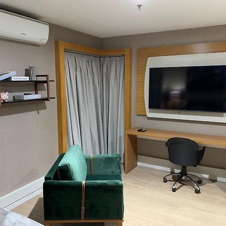 Flat Particular Dentro Do Hotel Executive Transamerica Faria Lima! 圣保罗 外观 照片