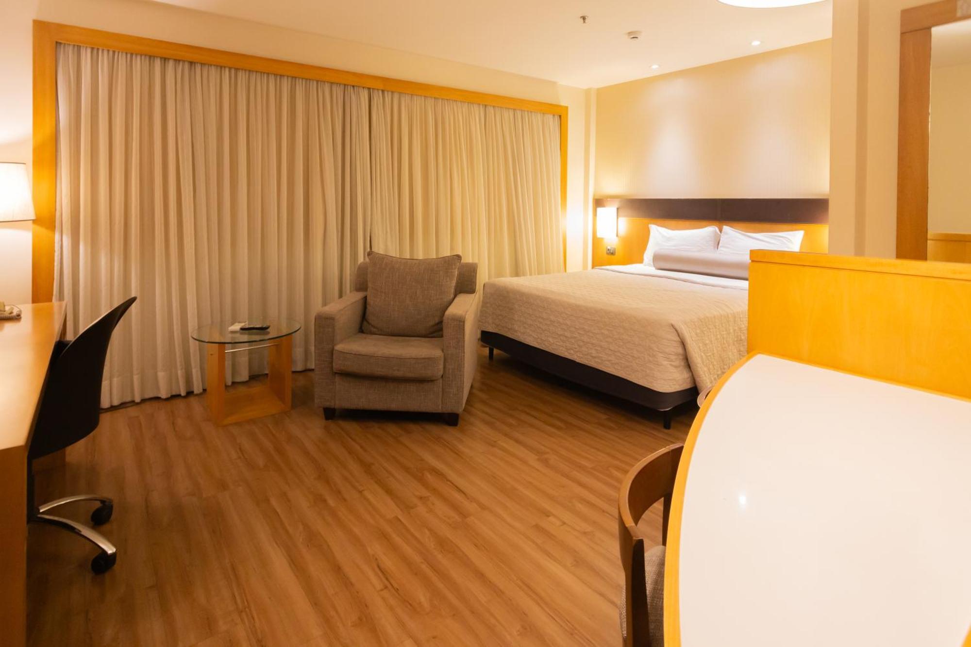 Flat Particular Dentro Do Hotel Executive Transamerica Faria Lima! 圣保罗 外观 照片